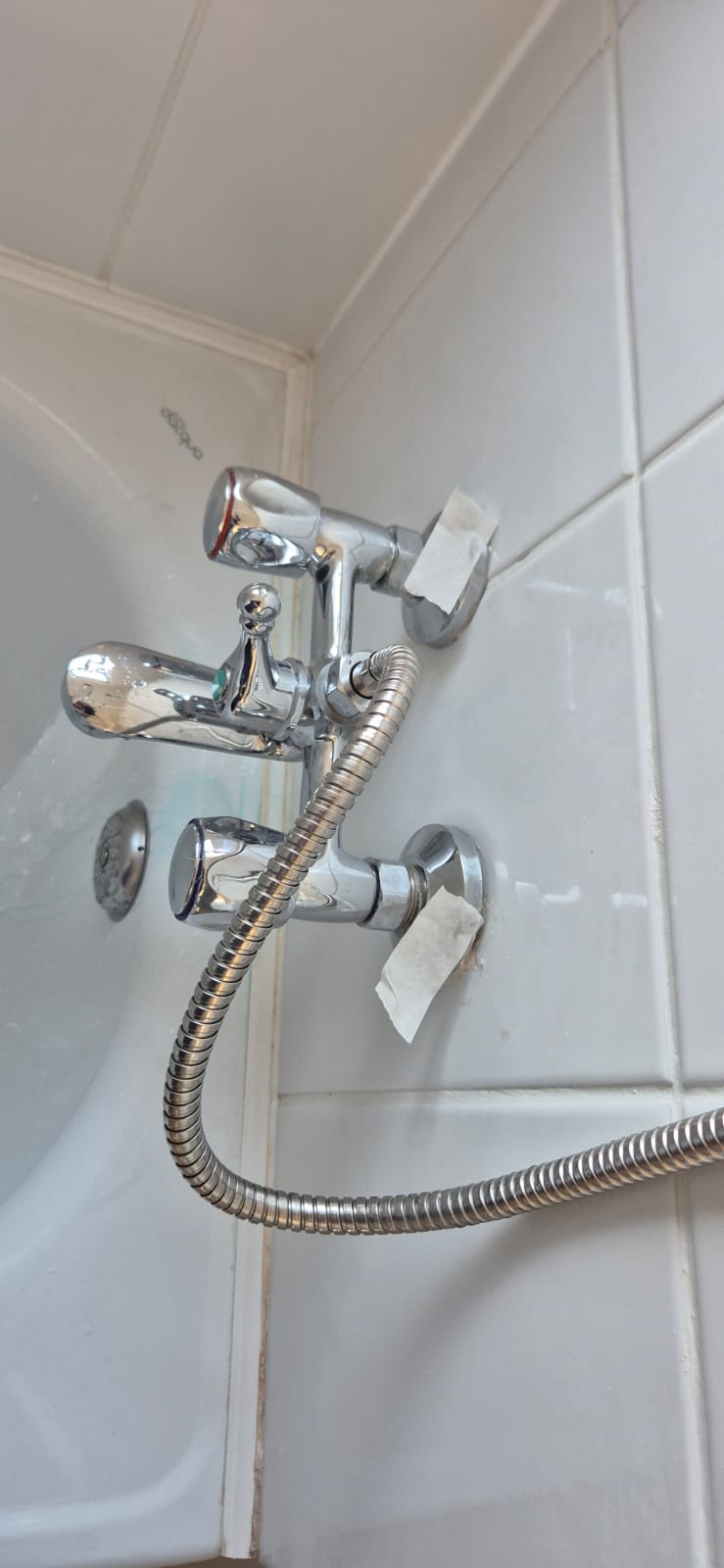 Falta de sello en monomando de baño